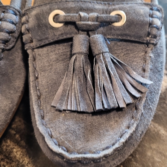 G.H. Bass Co. Bonnie Light Blue Suede Moccasins/Loafers with Tassels, Sz. 7 - Picture 12 of 12